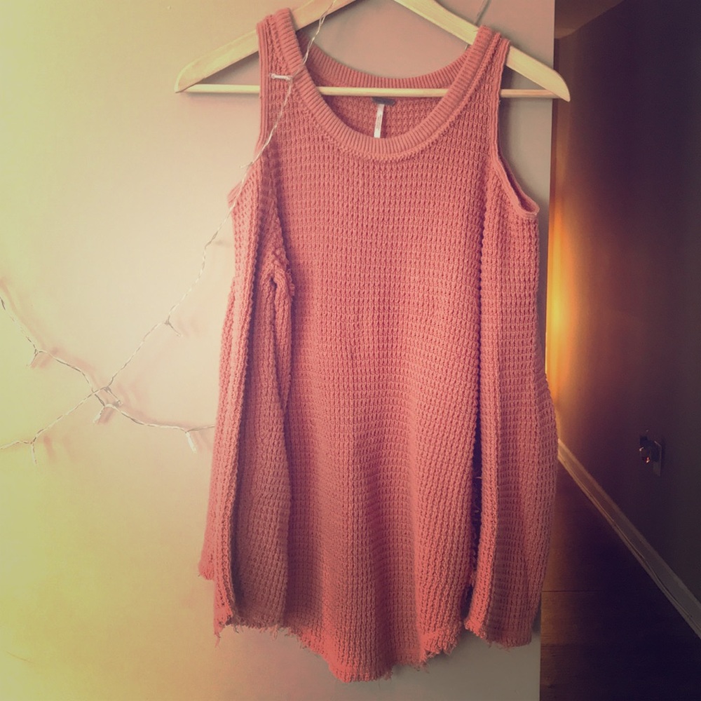 XS Free people Cold Shoulder Sweater